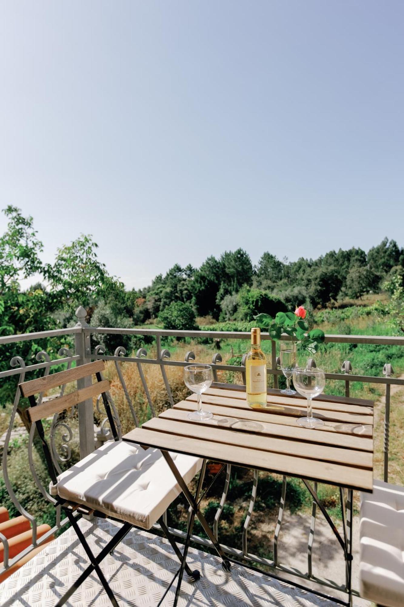 R3 - Guesthouse Travessa Da Arieira Aguda (Leiria) Exteriör bild